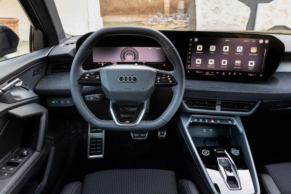 Trent'anni di successo e un'anima hi-tech: nuova Audi A3 alza l'asticella tra le compatte premium [VIDEO] (7)
