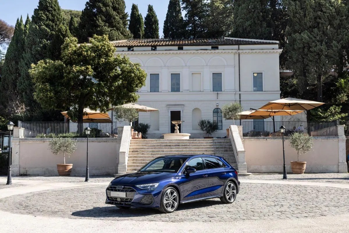 Trent'anni di successo e un'anima hi-tech: nuova Audi A3 alza l'asticella tra le compatte premium [VIDEO] (2)