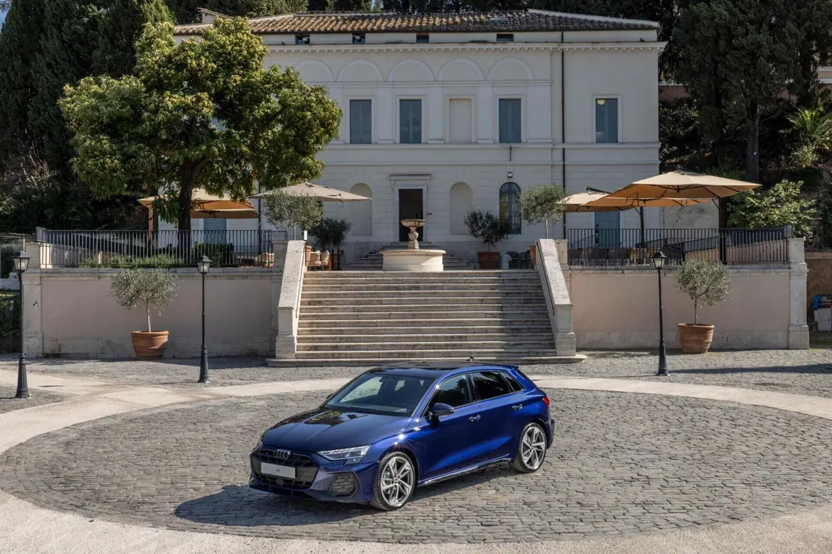 Trent'anni di successo e un'anima hi-tech: nuova Audi A3 alza l'asticella tra le compatte premium [VIDEO] (8)