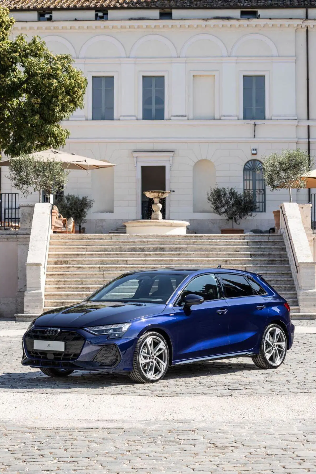 Trent'anni di successo e un'anima hi-tech: nuova Audi A3 alza l'asticella tra le compatte premium [VIDEO] (16)