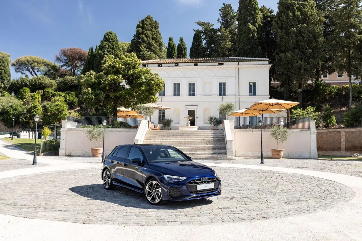 Trent'anni di successo e un'anima hi-tech: nuova Audi A3 alza l'asticella tra le compatte premium [VIDEO] (25)