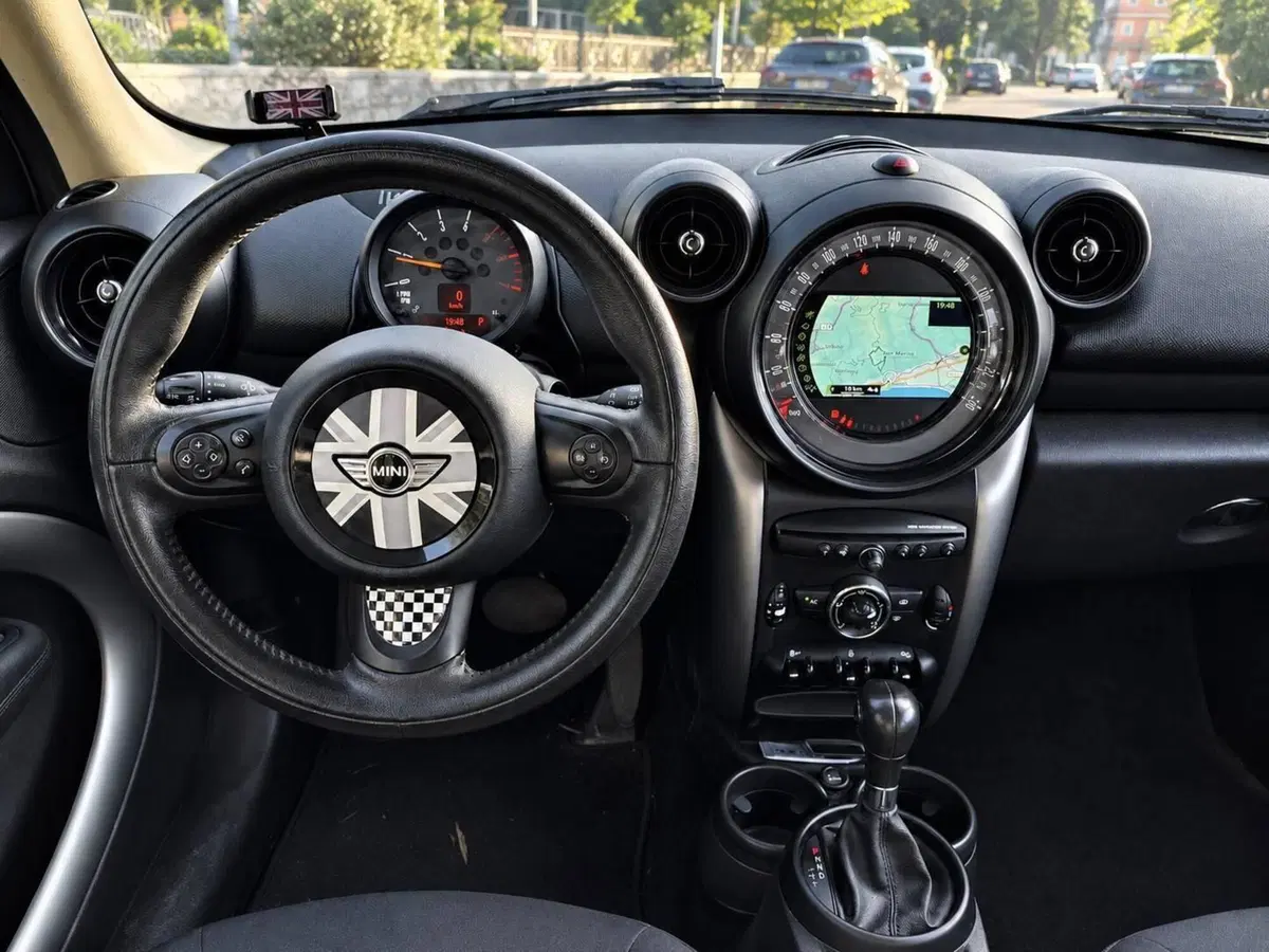MINI Mini Countryman usata a Rimini (3)