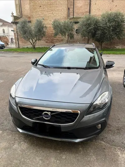 Volvo V40 Cross Country D2 del 2016 usata a Polesella