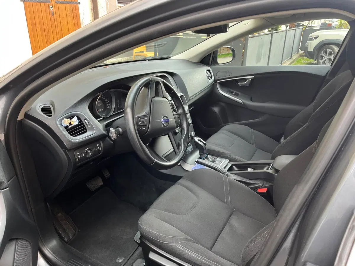 Volvo V40 Cross Country usata a Rovigo (4)