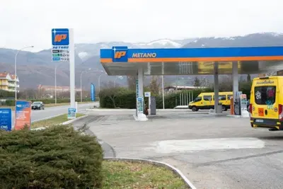 Benzina e diesel, dopo Eni arriva anche IP: ringraziati dal Governo dopo mesi di maxi-speculazioni