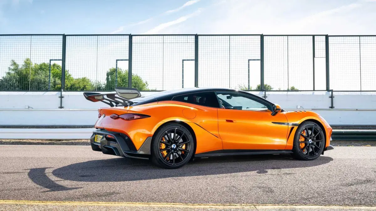 Denza Z Coupé Z Racing 76kWh (4)