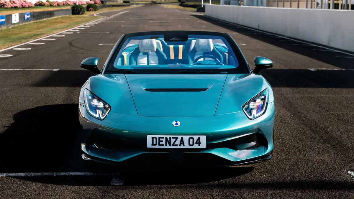 Denza Z Cabrio (9)