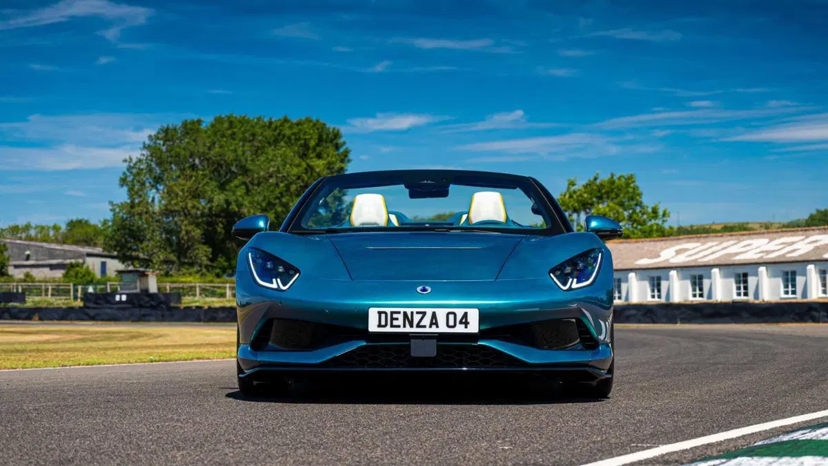 Denza Z Cabrio (10)
