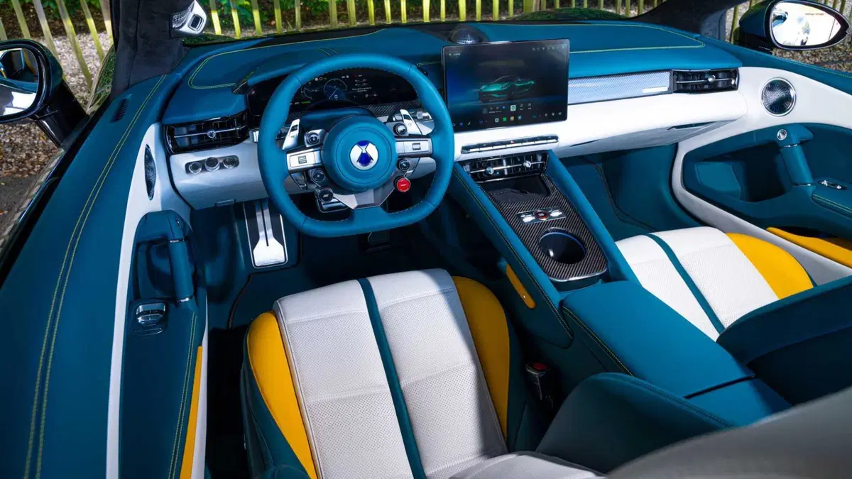 Denza Z Cabrio (12)