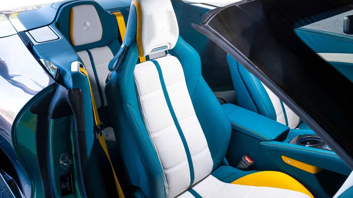 Denza Z Cabrio (14)