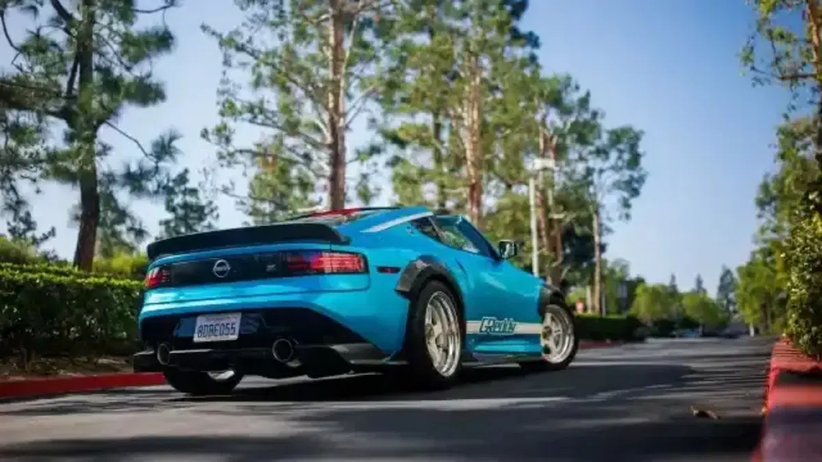 Nissan Z Kaze, ritorno al futuro per la Z: T-top e stile anni ’90 (5)