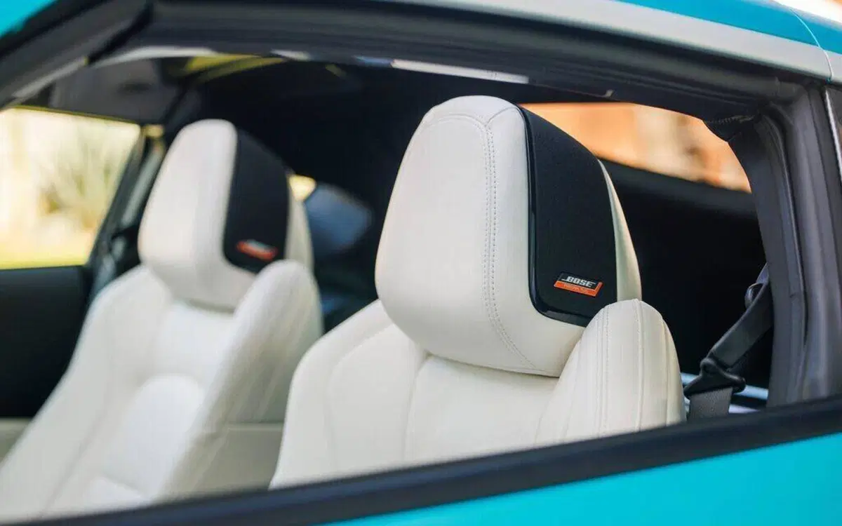 Nissan Z Kaze, ritorno al futuro per la Z: T-top e stile anni ’90 (8)