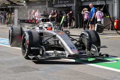 “Benvenuto V8, benvenuto sound migliore, benvenuto risparmio”: la F1 ha scelto il motore del futuro. Ma siamo in tempo?