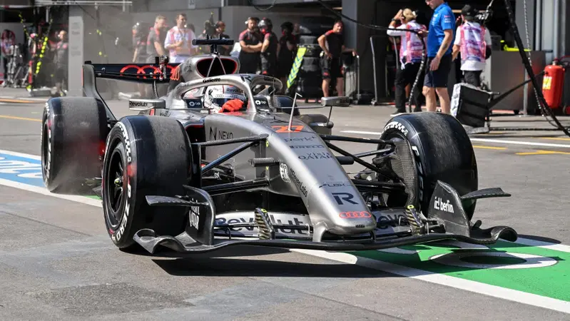 “Benvenuto V8, benvenuto sound migliore, benvenuto risparmio”: la F1 ha scelto il motore del futuro. Ma siamo in tempo?