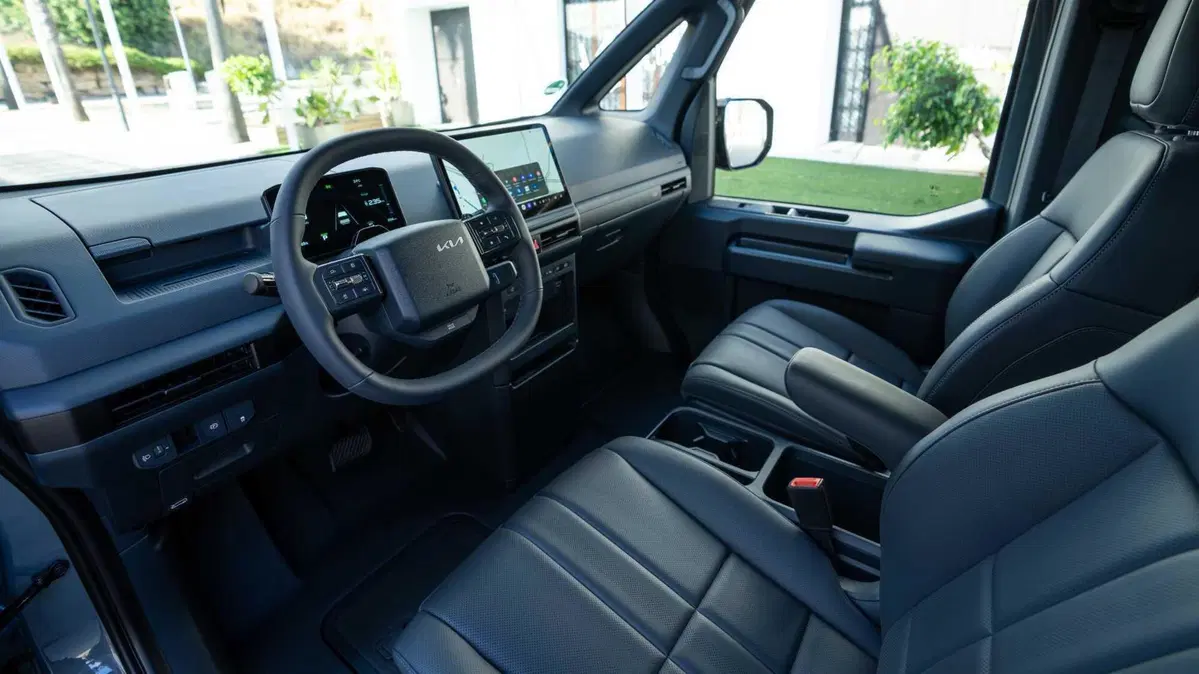 Kia PV5 (2025-->>) (13)