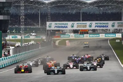 Formula 1, torna la trappola di Sepang: zero dati, meteo folle e la scelta azzardata di Pirelli