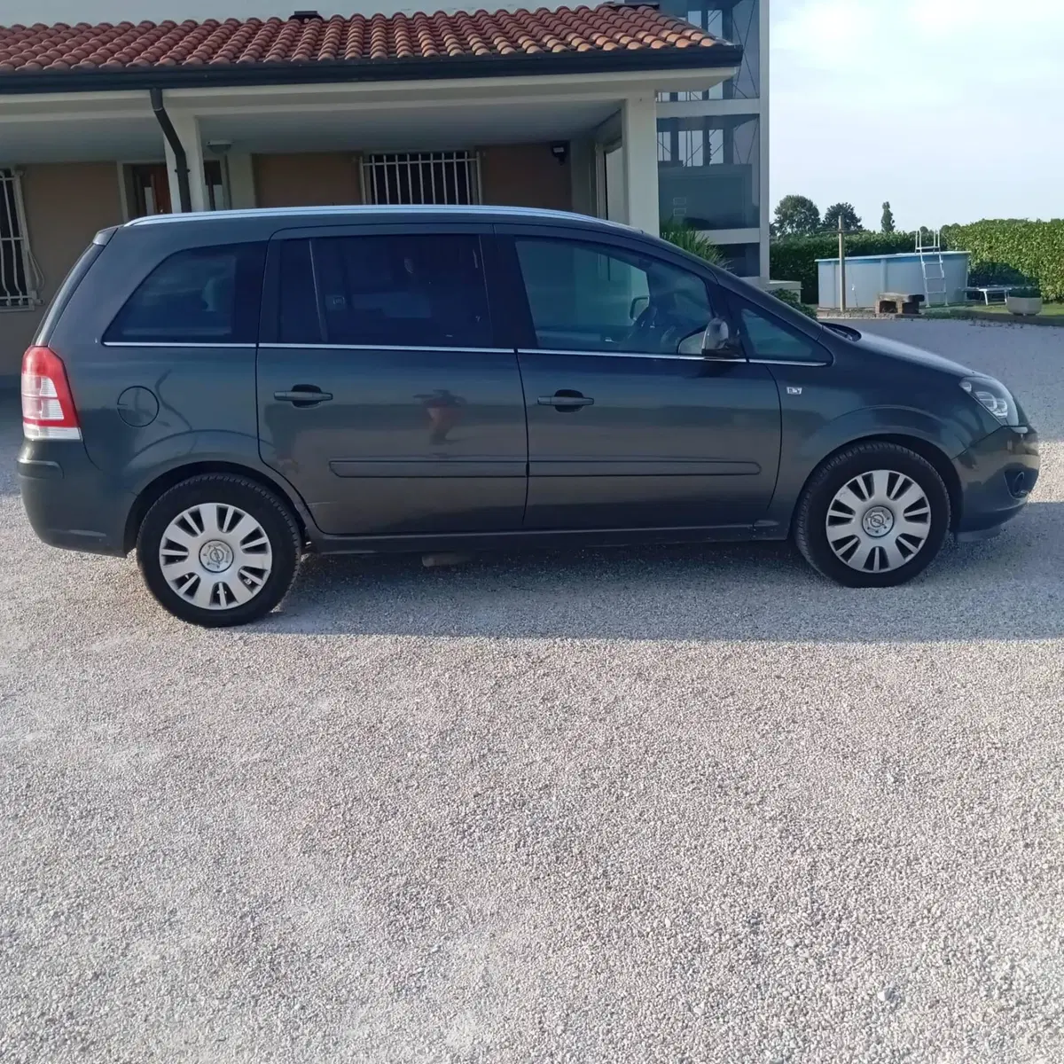Opel Zafira usata a Forlì-Cesena (2)