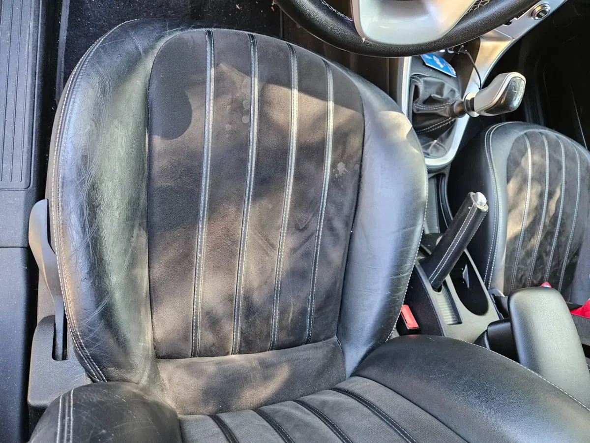 Lancia Delta usata a Savona (15)