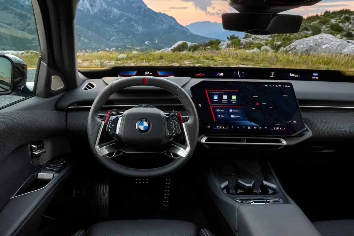 Nuova BMW Serie 3, cambia tutto: design inedito, tecnologia Neue Klasse e per la prima volta anche elettrica (6)