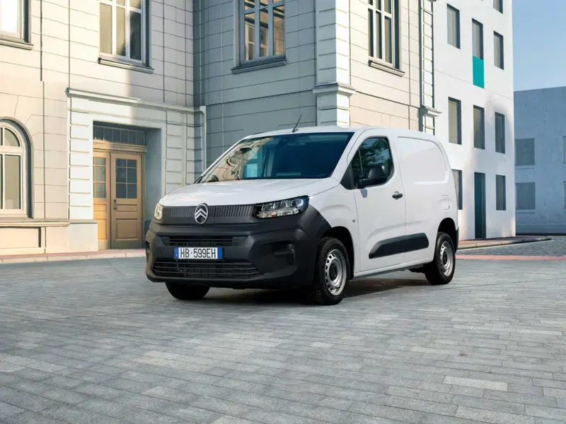 Stellantis Smart Compact Van