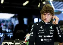 “Sul bagnato vorrei correrci, è tanta roba”: Antonelli chiama la pioggia a Sepang e avvisa la F1 sugli aggiornamenti Mercedes in Malesia