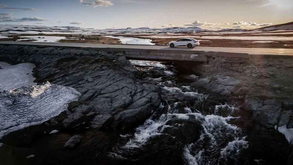 Audi A6 Sportback e-tron da Guinness: 1.338 km con una sola ricarica, oltre 560 in più del dato WLTP (3)
