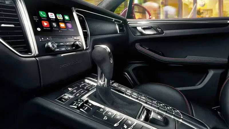 Porsche porta Apple Carplay sulle 911, Boxster e Cayman prodotte dal 2009 al 2016