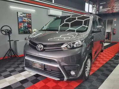 Toyota Proace Verso Verso 2.0d 144cv S&S L1 Lounge D 9p.ti del 2022 usata a Bodio Lomnago