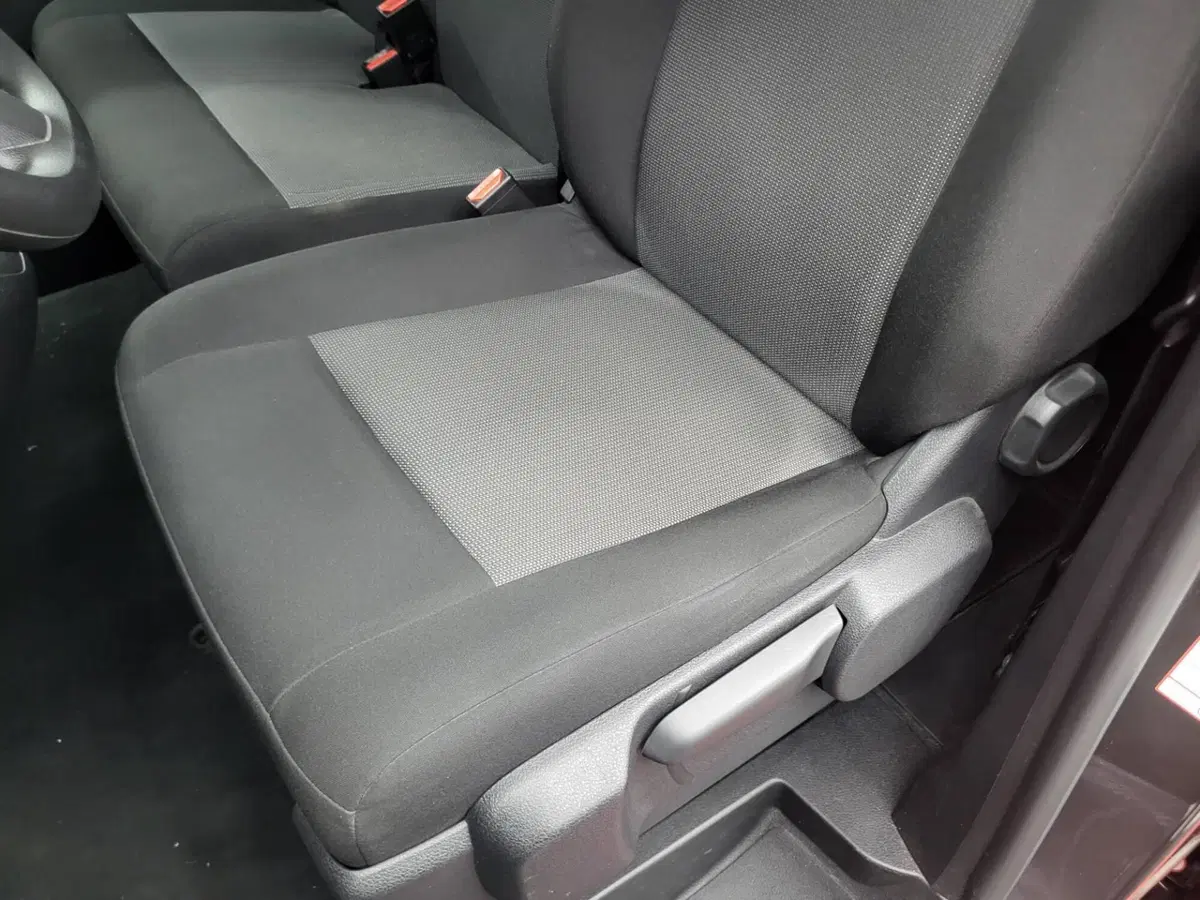 Toyota Proace Verso usata a Varese (12)