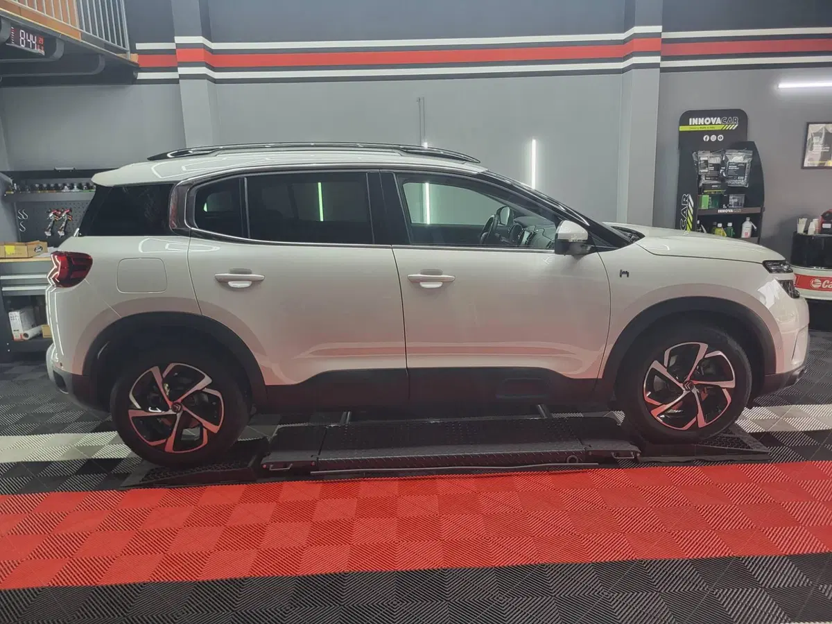 Citroen C5 Aircross usata a Varese (5)