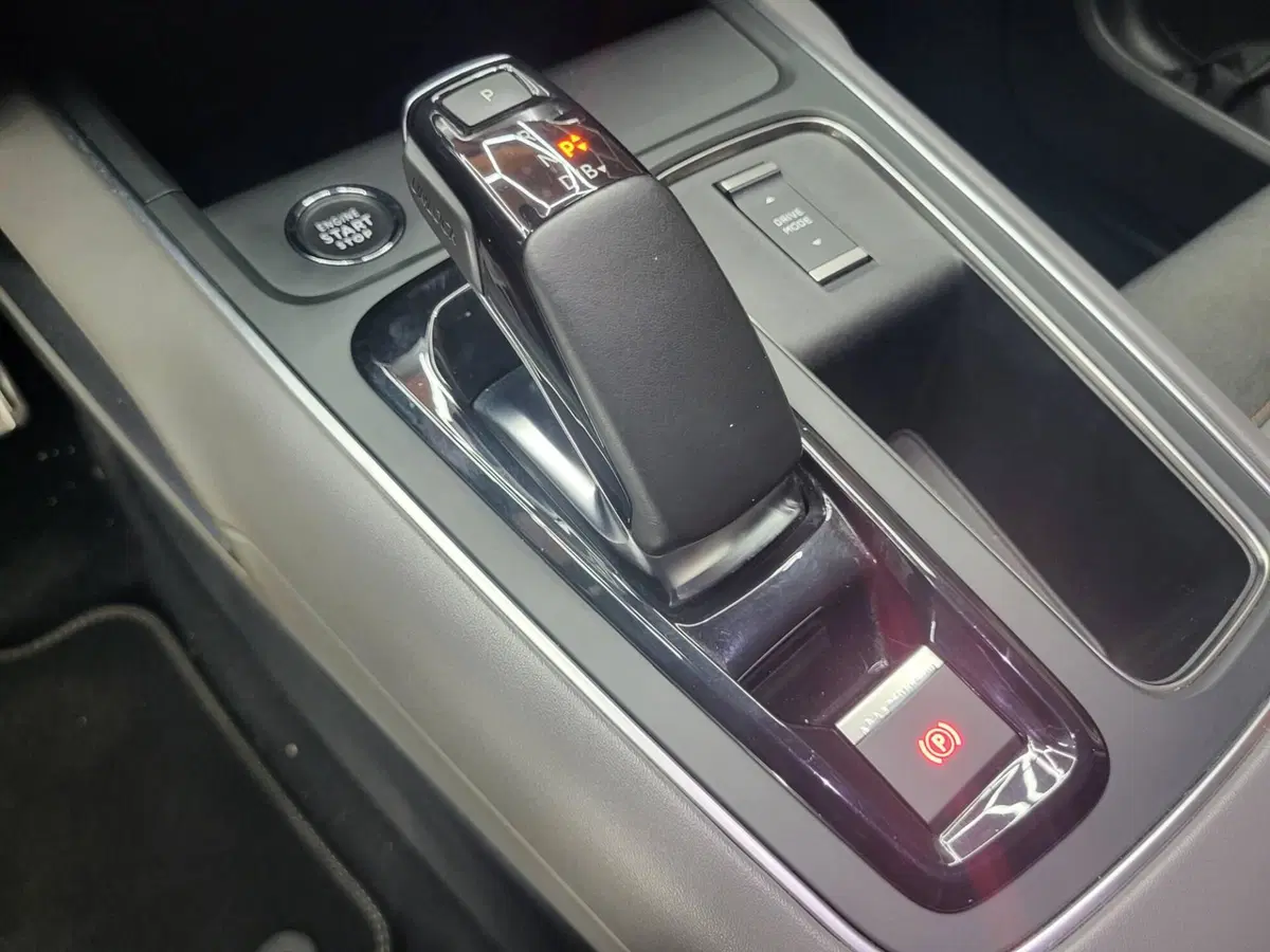 Citroen C5 Aircross usata a Varese (13)