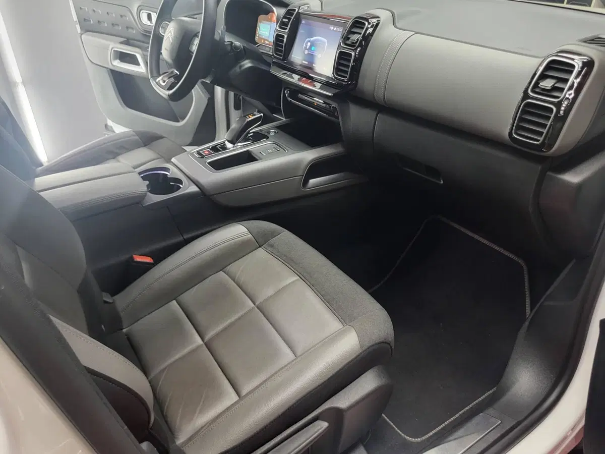 Citroen C5 Aircross usata a Varese (18)