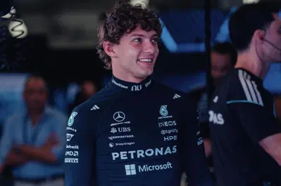 “Sul bagnato vorrei correrci, è tanta roba”: Antonelli chiama la pioggia a Sepang e avvisa la F1 sugli aggiornamenti Mercedes in Malesia