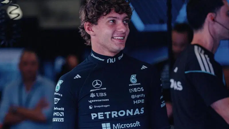 “Sul bagnato vorrei correrci, è tanta roba”: Antonelli chiama la pioggia a Sepang e avvisa la F1 sugli aggiornamenti Mercedes in Malesia