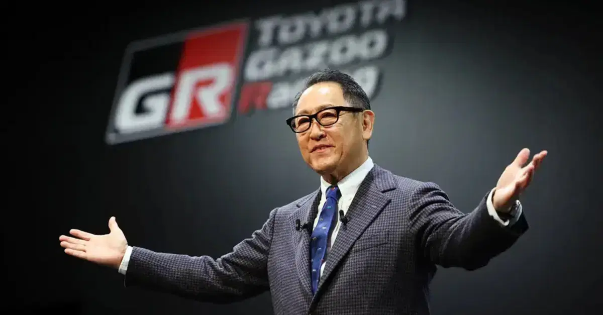 “L’industria dell’auto deve restare unita”: Akio Toyoda lancia un'appello 