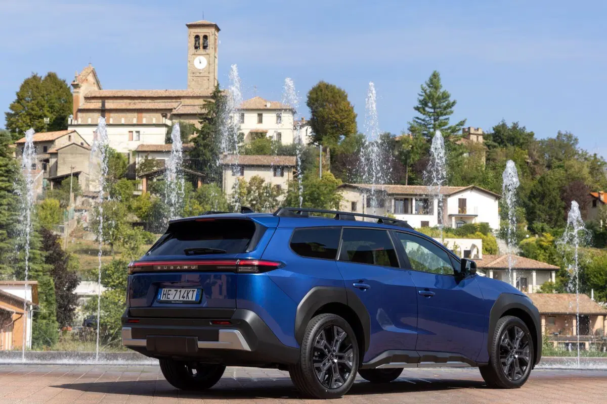 Subaru E-Outback, la prova: 381 CV elettrici e trazione integrale. Ma è ancora una vera Subaru? (3)