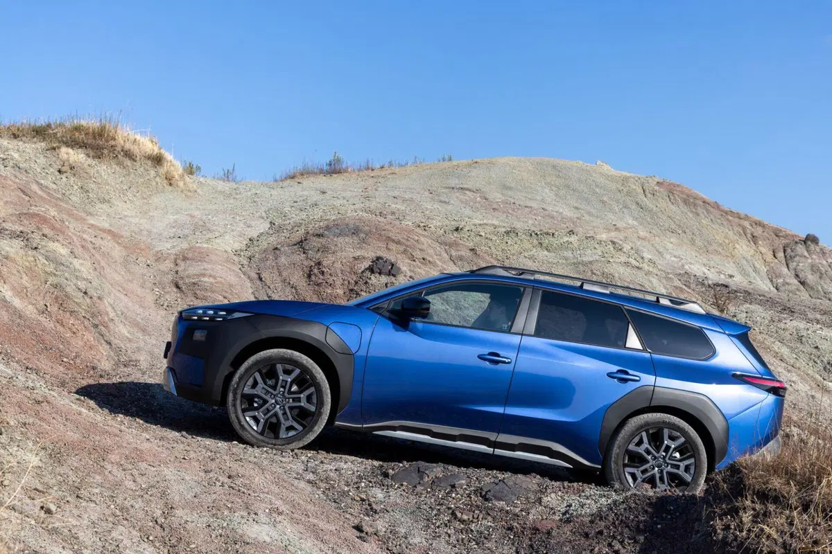 Subaru E-Outback, la prova: 381 CV elettrici e trazione integrale. Ma è ancora una vera Subaru? (10)