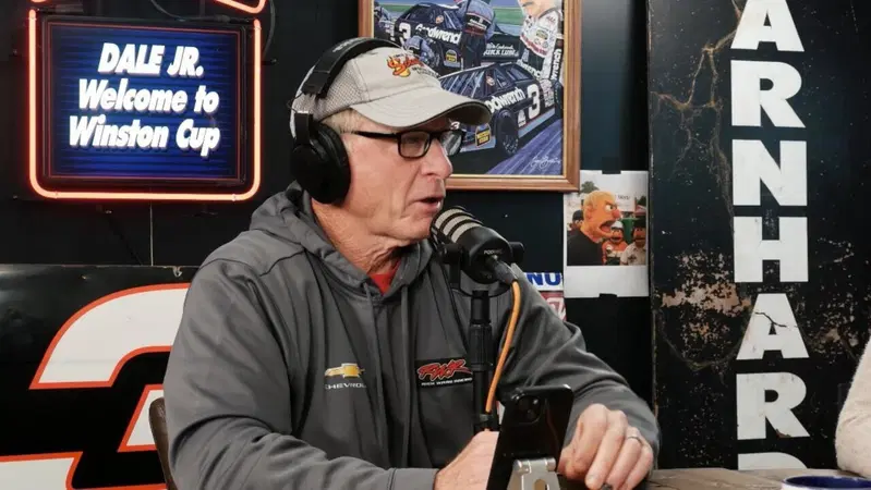 Dale Ernhardt Jr commenta l'andamento della vostra carriere