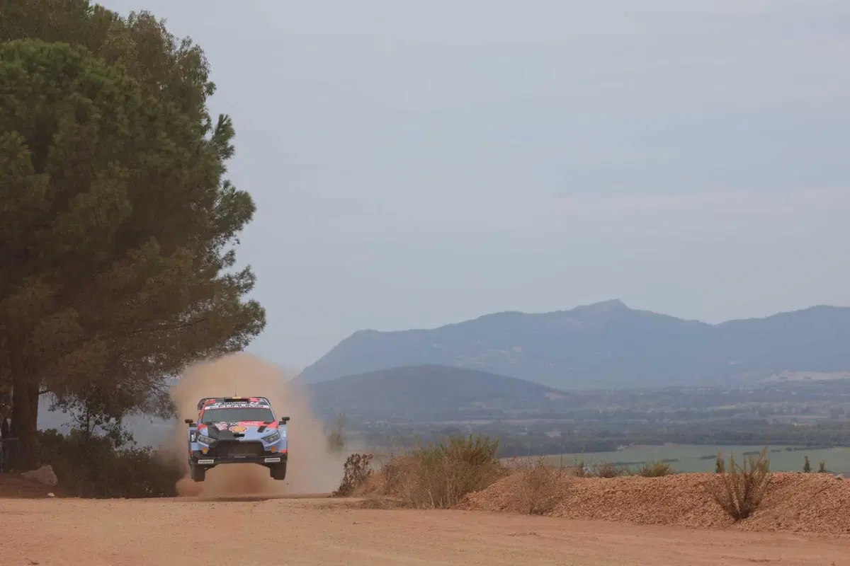 WRC26 #13 Rally Italia Sardegna. Attenzione, Google Maps è diventato viola [VIDEO] (26)