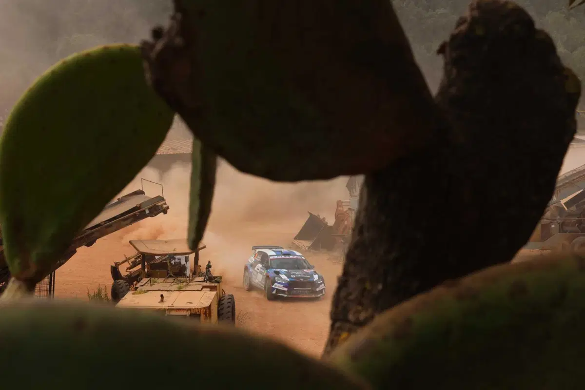 WRC26 #13 Rally Italia Sardegna. Attenzione, Google Maps è diventato viola [VIDEO] (43)