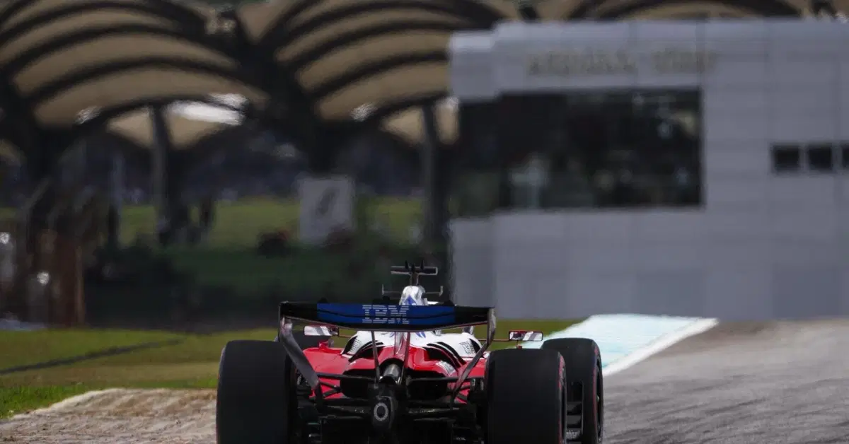 F1, Leclerc graffia come la tigre della Malesia: Ferrari al top in FP2, ma resta l'enigma gomme