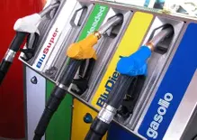Benzina e diesel, si muove anche Tamoil: dopo Eni, IP e Q8 prezzi più bassi fino al 31 ottobre