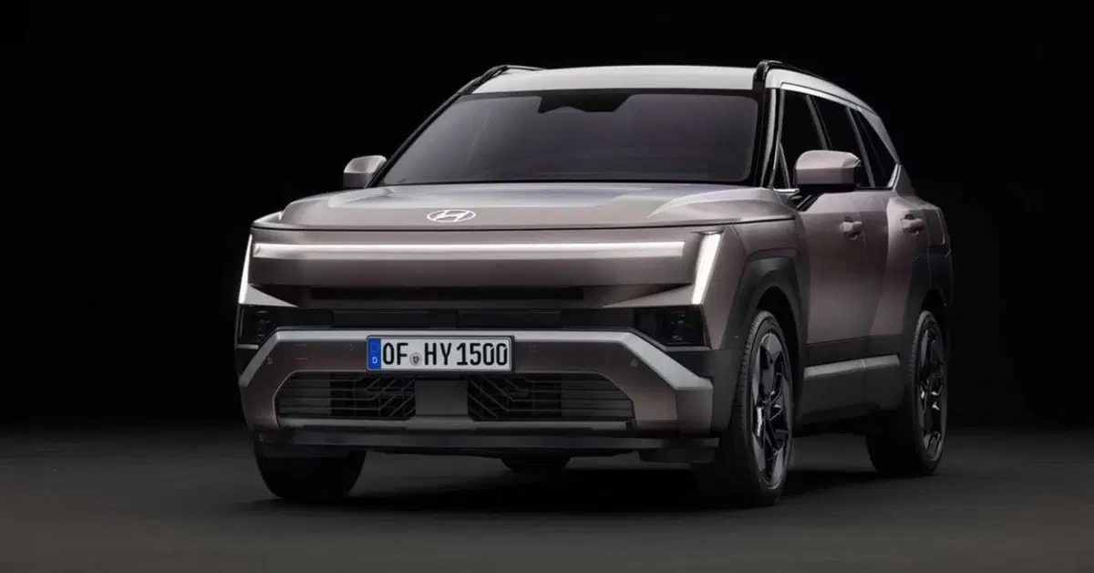 Nuova Hyundai Tucson, la regina dei SUV europei cambia pelle: più spazio, ibrido evoluto e intelligenza artificiale a bordo