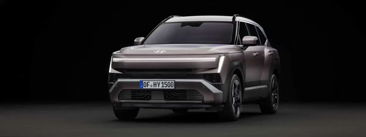 Nuova Hyundai Tucson, la regina dei SUV europei cambia pelle: più spazio, ibrido evoluto e intelligenza artificiale a bordo