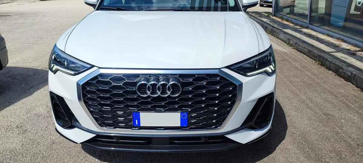 Audi Q3 Sportback usata a Roma (7)