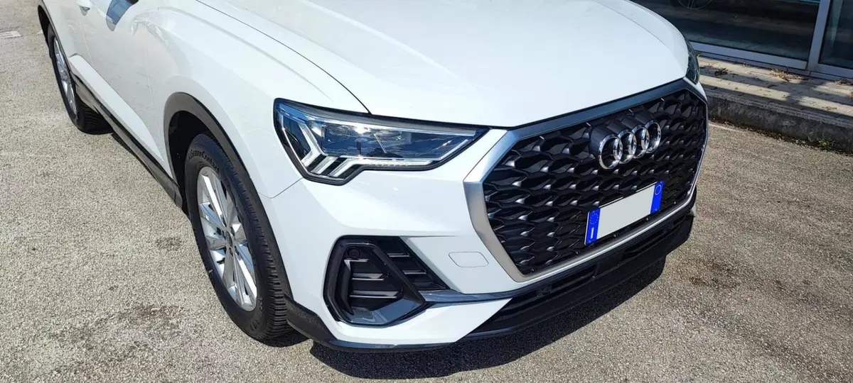 Audi Q3 Sportback usata a Roma (8)