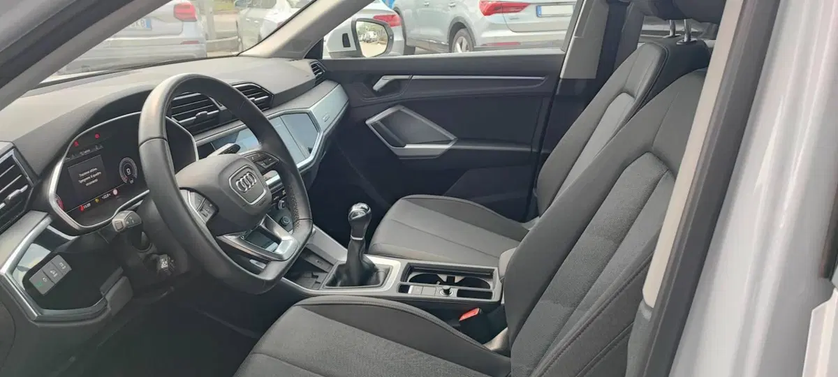 Audi Q3 Sportback usata a Roma (14)