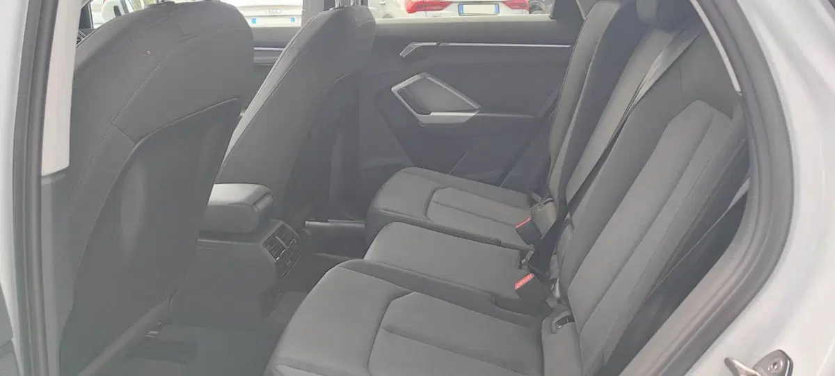 Audi Q3 Sportback usata a Roma (16)