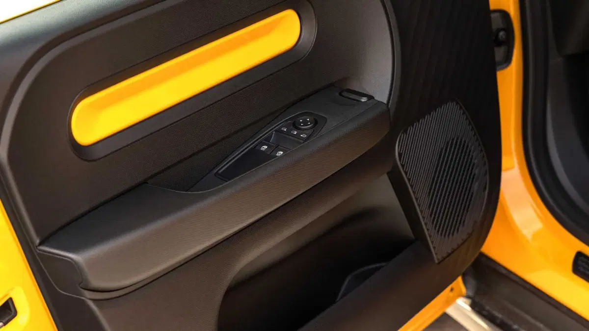 Renault Twingo (2025-->>) (22)
