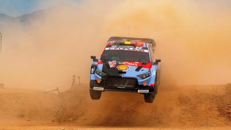WRC26 #13 Rally Italia Sardegna. Neuville, Fourmaux, Solberg, ma la “mano di carte” in cui c’è l’Asso del Titolo è lì [VIDEO]